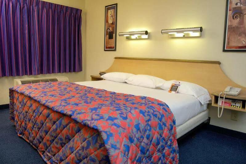 Motel 6-Gatlinburg, Tn - Smoky Mountains Luaran gambar